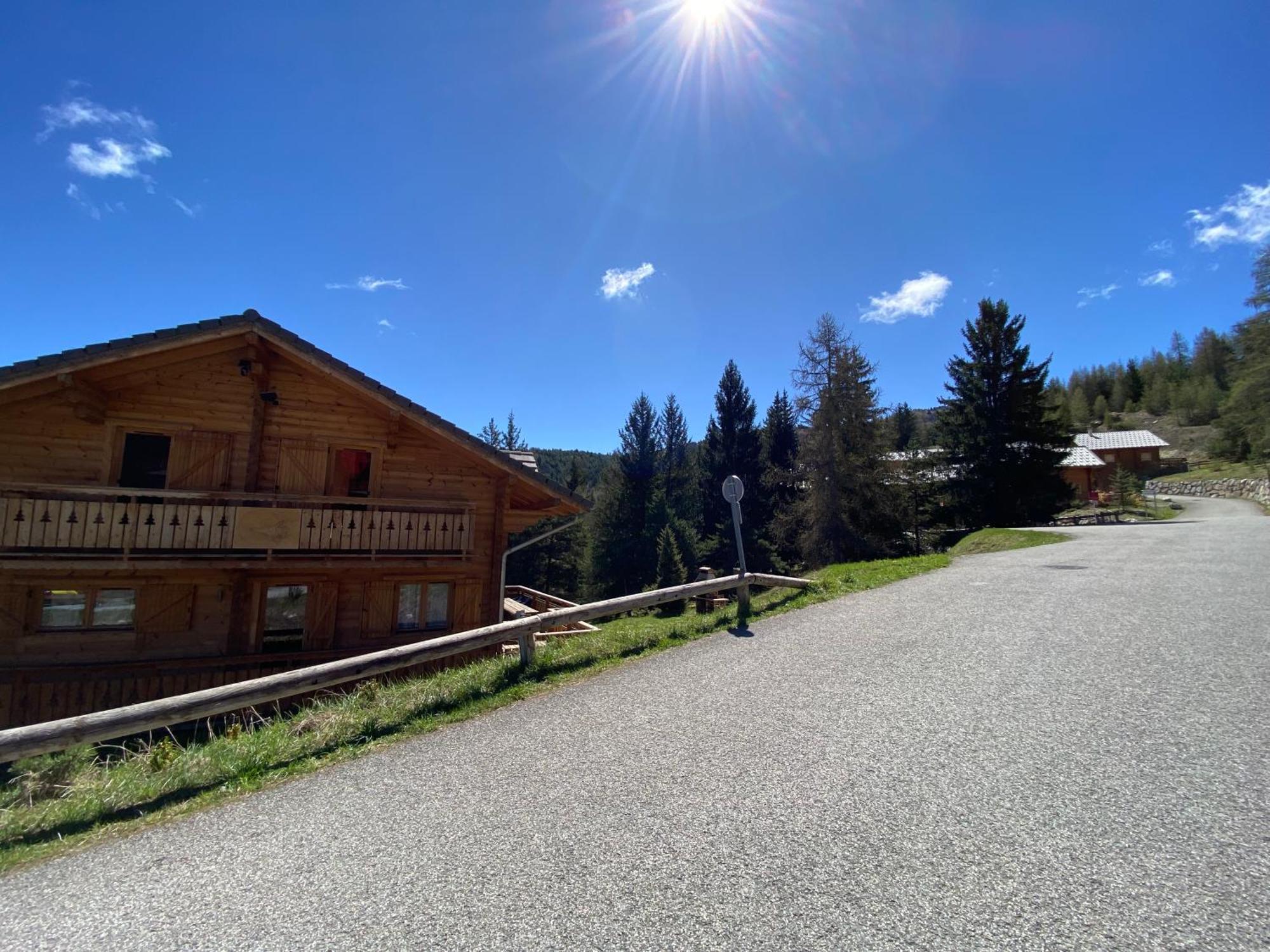 Eden Sur Les Pistes Avec Vue Panoramique Sur La Vallee Ла-Жу-дю-Луп Экстерьер фото